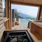 Bella & Flocon & Carnotzet Private Pool & Min 1 Week Saturday To Saturday (adults Only) شقة