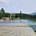Bella & Flocon & Carnotzet Private Pool & Min 1 Week Saturday To Saturday (adults Only) *