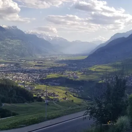 Bella Flocon Min 2 Nights Special Weekly And Monthly Prices (adults Only) *