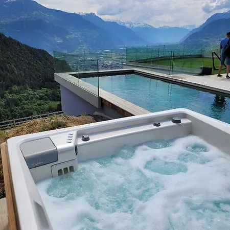 Bella & Flocon Exclusive Private Pool, Spa & Sauna Min 2 Nights (Adults Only) *
