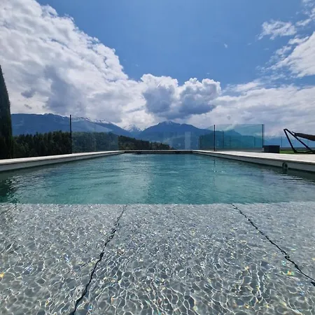 Bella & Flocon Exclusive Private Pool, Spa & Sauna Min 2 Nights (Adults Only) * Savièse