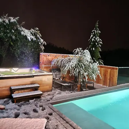 アパート Bella & Flocon Exclusive Private Pool, Spa & Sauna Min 2 Nights (Adults Only)
