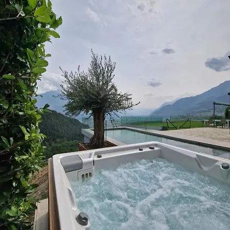 Bella & Flocon Exclusive Private Pool, Spa & Sauna Min 2 Nights (Adults Only) アパート *