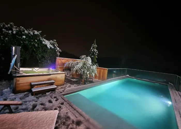 Bella & Flocon & Carnotzet Private Pool & Min 1 Week (adults Only) דירה *