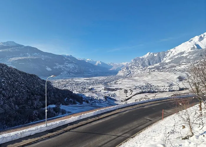 Bella & Flocon & Carnotzet Private Pool & Min 1 Week (adults Only) דירה *