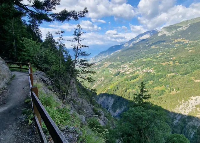 דירה Bella & Flocon & Carnotzet Private Pool & Min 1 Week (adults Only) *